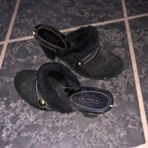 Coach sz 9.5 black suede Ivanka clogs